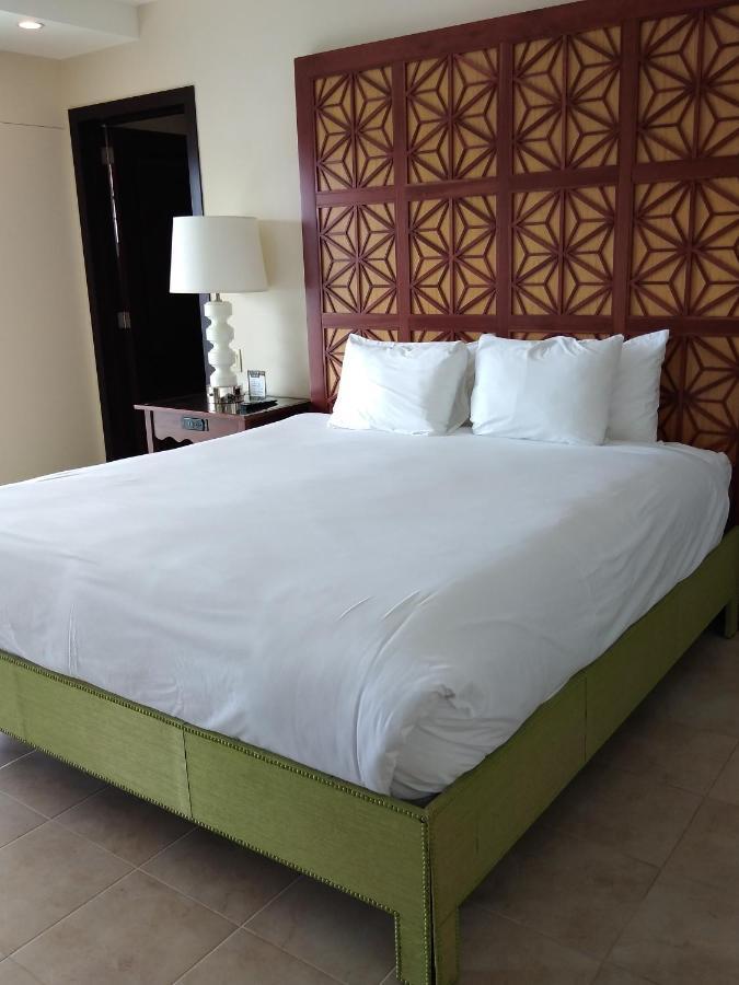Marina Papagayo Suites Culebra Exterior photo
